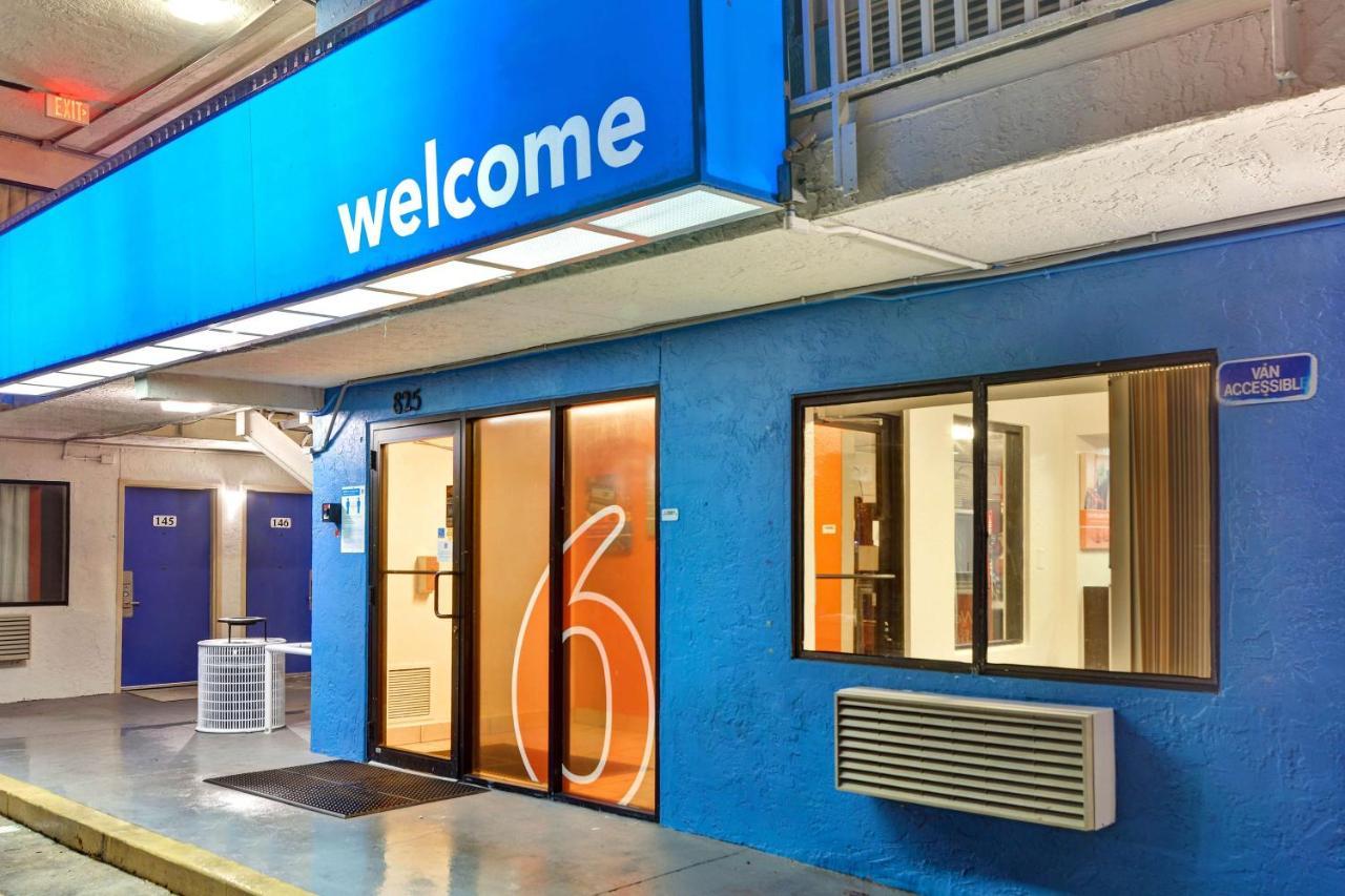 Motel 6 Dania Beach Esterno foto